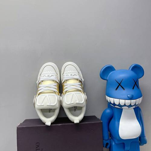 Picture of Valentino Shoes Women _SKUfw116507219fw